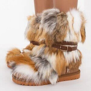 AZALEA WANG COZY COMFORT  FLAT BOOTIE IN BEIGE ( BRAND NEW ! )